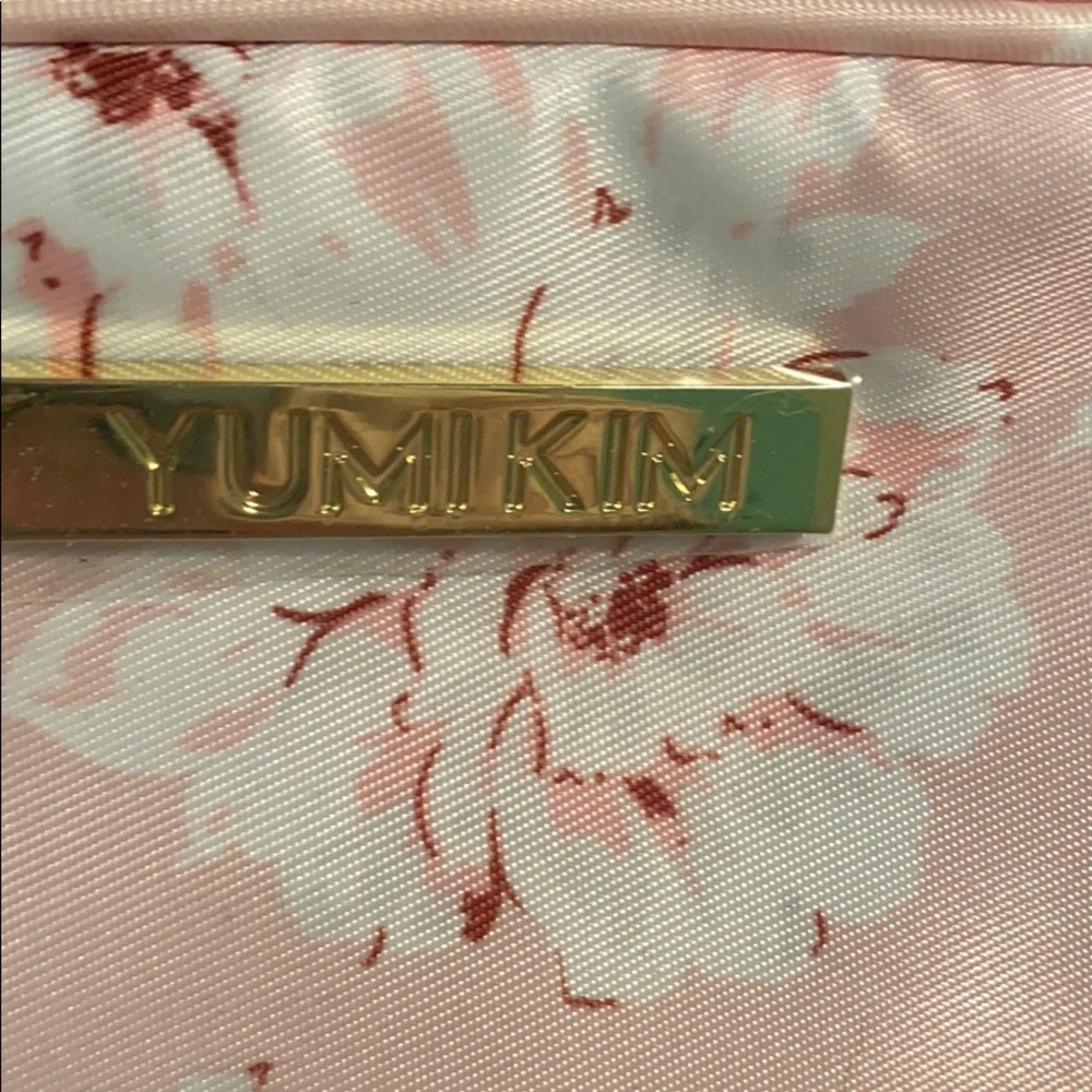 Makeup bag
